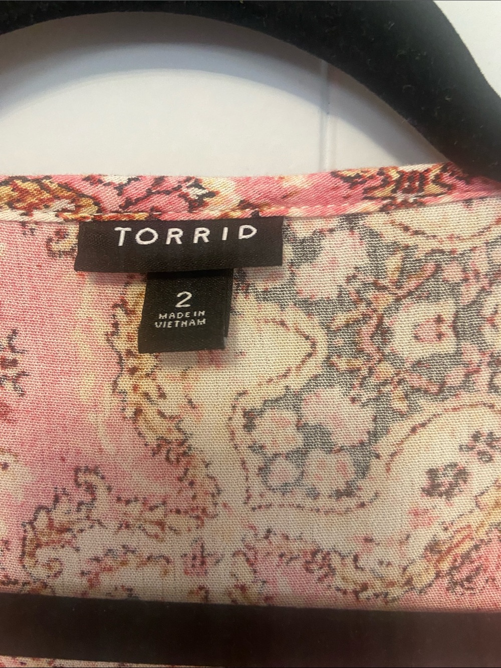 torrid Pink patchwork 3/4 sleeve, tiered Midi Dress Size 2xl - Picture 4 of 7